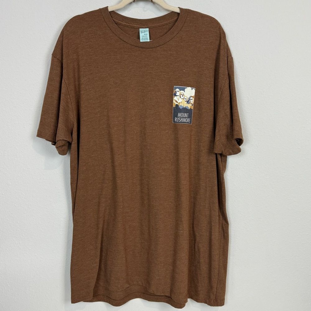 Pacific Mount Rushmore Brown Graphic Short Sleeve T-shirt XL